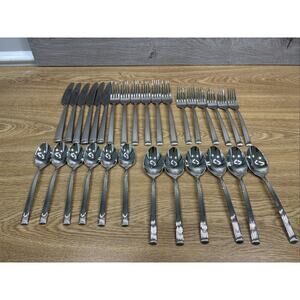 Lenox Brentwood 18/10 Stainless Flatware Glossy Ribbed 30Pc Set ~Serve 6 people